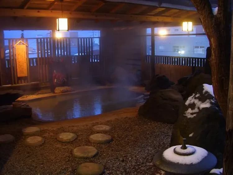 男鹿温泉郷　元湯雄山閣-4