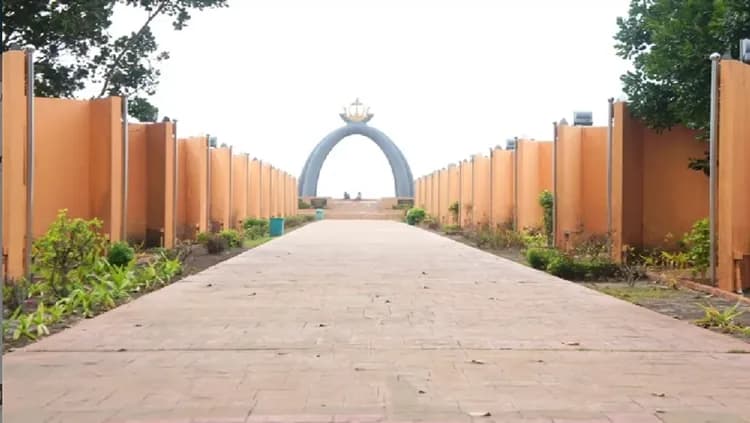 【汶萊旅遊】水上人家、長鼻猴雨林生態、詩里亞油田、帝國下午茶5日-8