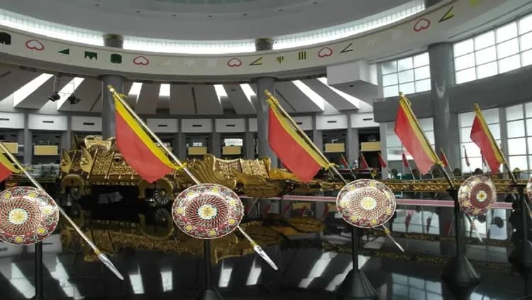 【汶萊旅遊】水上人家、長鼻猴雨林生態、詩里亞油田、帝國下午茶5日-6