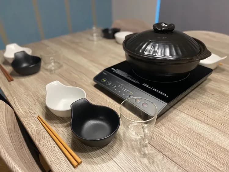 寒い冬はお部屋で鍋パーティーでもいかがでしょうか？