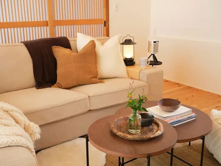 ・【リビング】家族や友人が集まるリビング空間、会話をお楽しみください