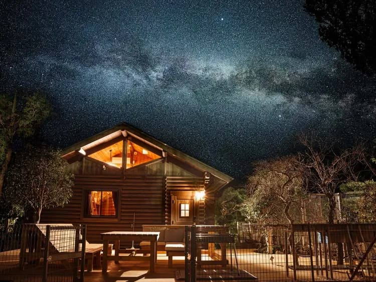 ・【外観】満天の星空が広がります。無数の星の輝きに酔いしれてください