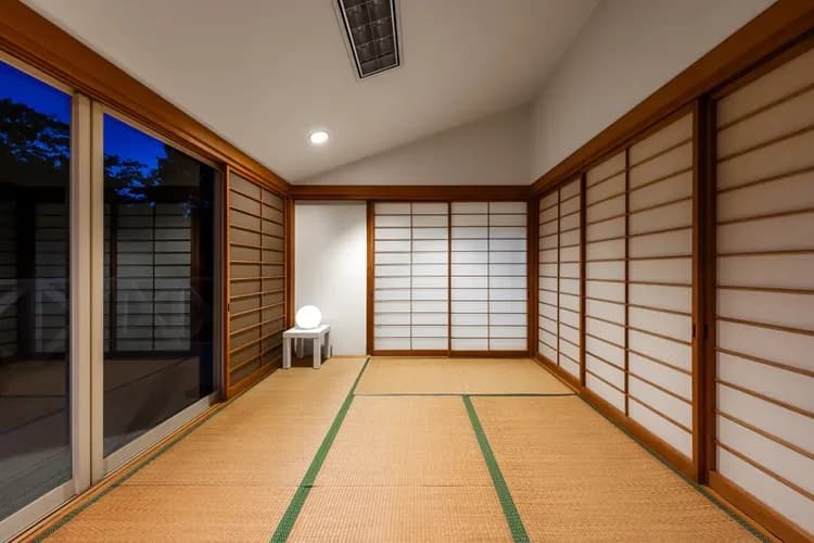 Sunlit Villa Izu -A starry sunny forest lodge--8