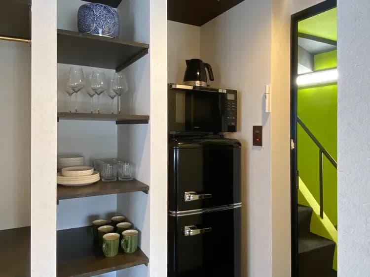 キッチン家電・食器・グラス一式も有り