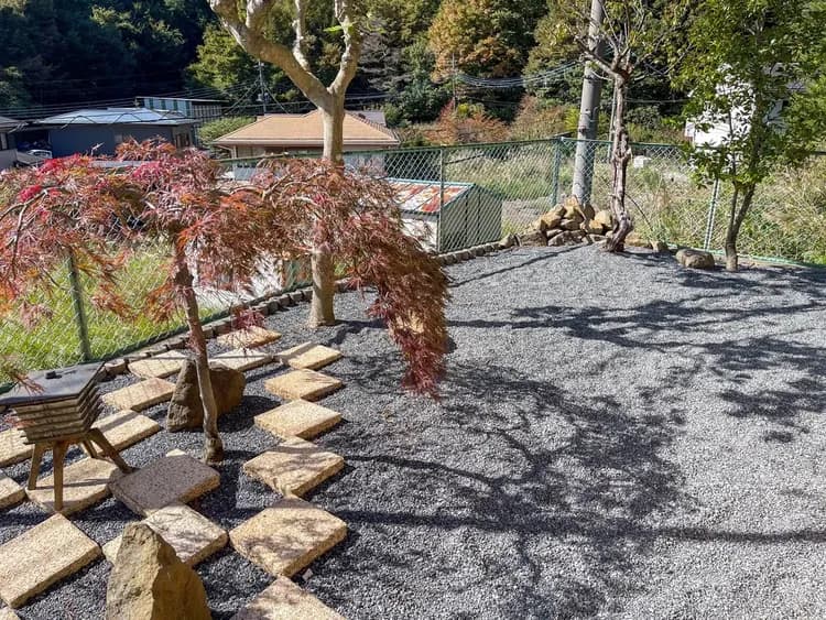 手入れが行き届いているお庭