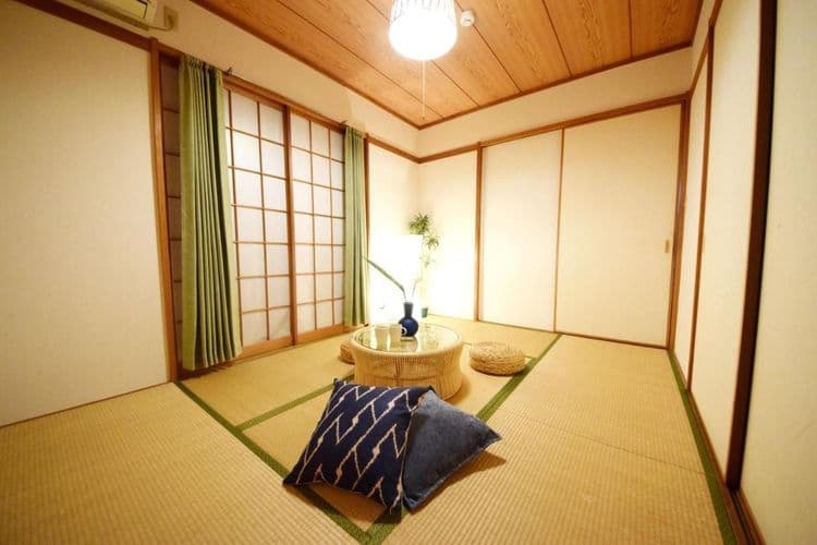 이케부쿠로 하우스 가나메초역 근처-1