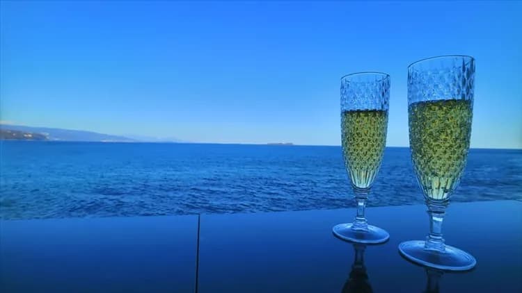 Luxury Japanese Hotel Kaze-no-Kaori Umi-8