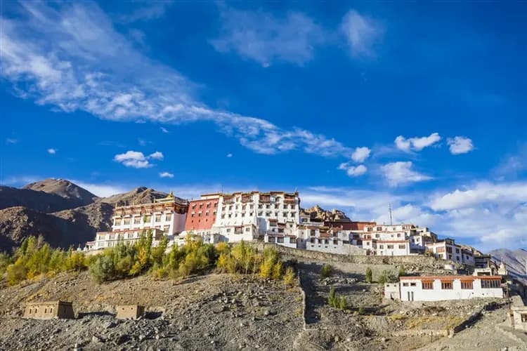 夏日限定》喀什米爾‧拉達克11日｜尋找印度三傻的絕美秘境~斯里納加、貢馬、索那瑪格、列城11日(含稅簽)-5