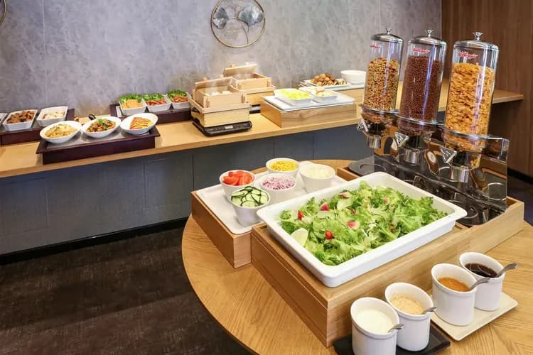 朝食バイキング（一例）