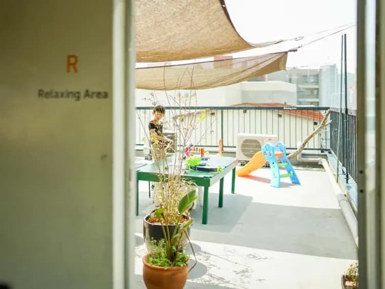 CAFE & Petit Hostel ROUTE-19