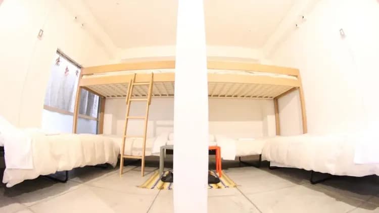 CAFE & Petit Hostel ROUTE-9