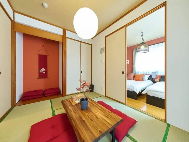 距羽田机场3公里，直达仅6分钟，离最近车站步行4分钟全新日式别墅1F-2