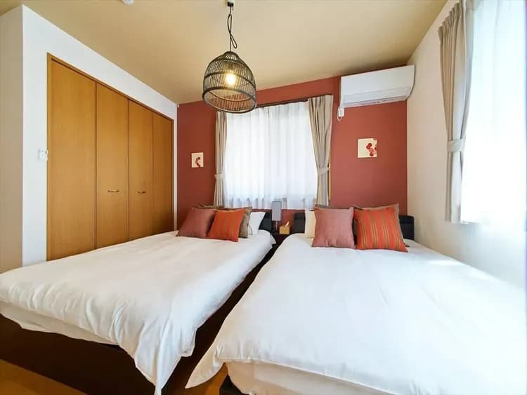 距羽田机场3公里，直达仅6分钟，离最近车站步行4分钟全新日式别墅1F-5