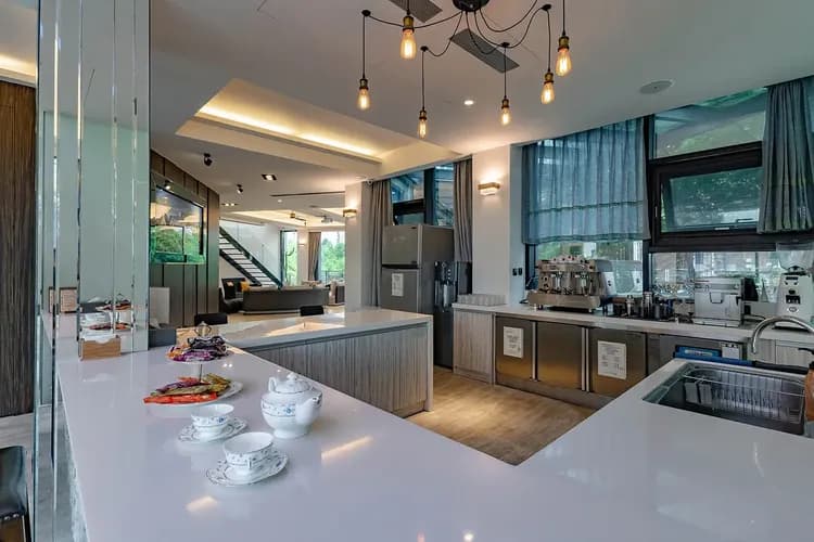 藍會館 l 18人宜蘭包棟 | KTV歡唱＆電動麻將＆戶外烤肉區-7