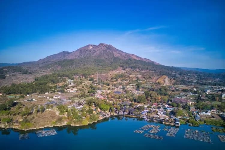 【漫悠峇里 兩人成行】金塔瑪泥火山、酒莊蠟染雙體驗、獨棟泳池別墅、兩晚五星飯店五日