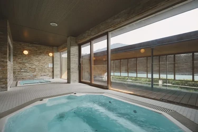 River Retreat GARAKU-9