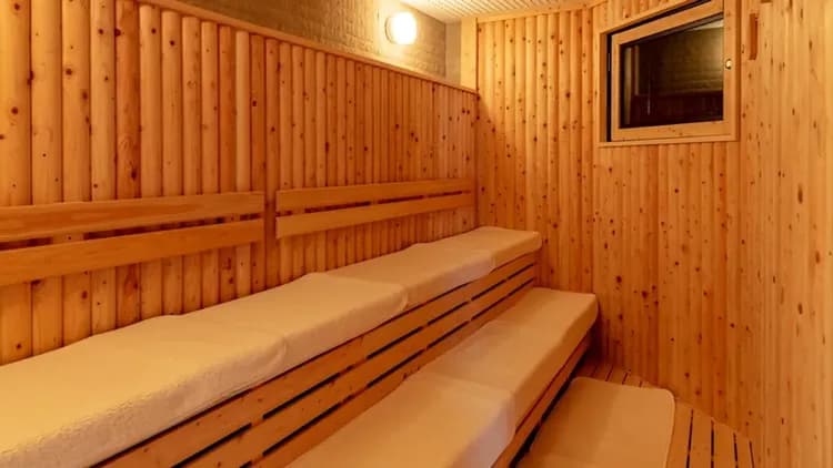 高岡站前滿天飯店｜高岡站徒步1分/高岡古城公園開車5分-6