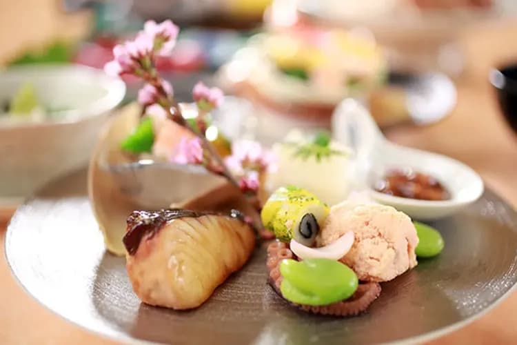 片山津温泉旅館 季がさね｜加賀溫泉車站接駁/砂走公園徒步1分/柴山潟湖畔徒步2分-14