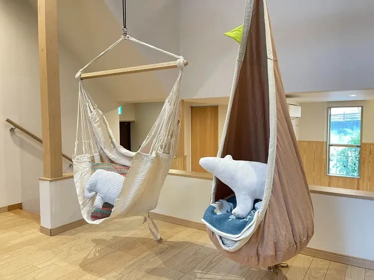 【D1タイプ：リビング】大人も子供もくつろげる、ハンギングチェア