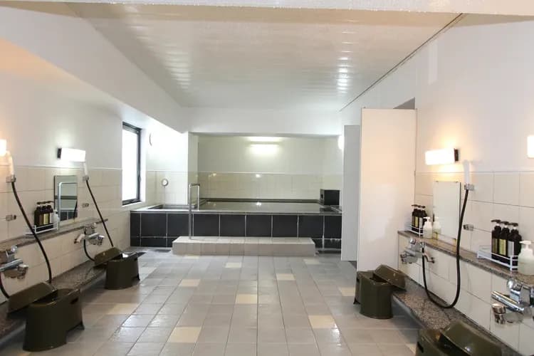 米澤BBfast飯店｜米澤車站步行6分/出羽善光寺開車7分/上衫神社開車10分-10