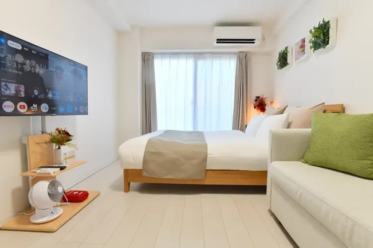 FL民宿 日本橋｜浪速區/車站步行6分/1 至 4 人/一線直達京都/40 吋電視+Netflix-1