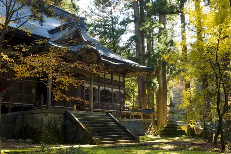 【限量優惠北陸旅遊5日】合掌村、兼六園、東茶屋街、永平寺、飛驒高山、燒肉吃到飽、名古屋一日自由逛、溫泉