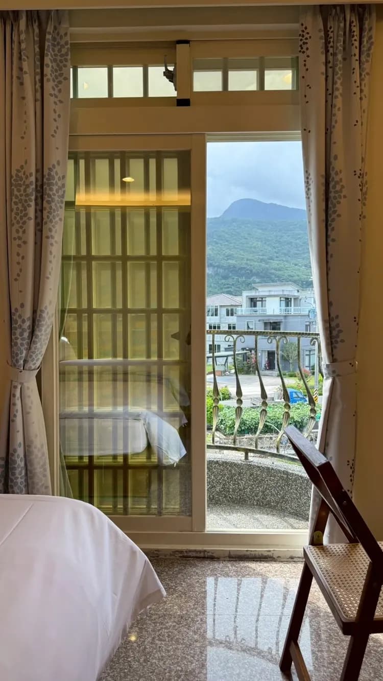 Elephant garden B&B-13