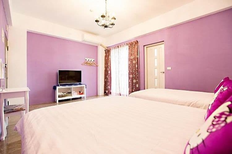 Dreamer 24th elevator bed and breakfast-13