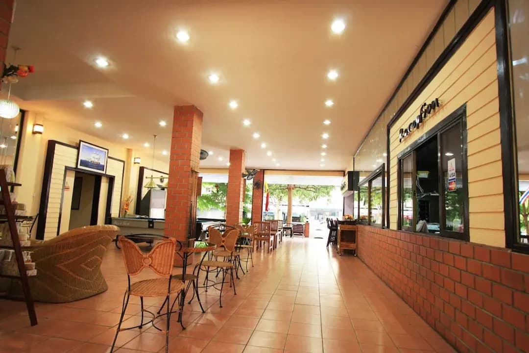 班武里府-華欣暹芭木屋飯店