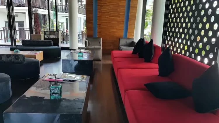 Lobby sitting area