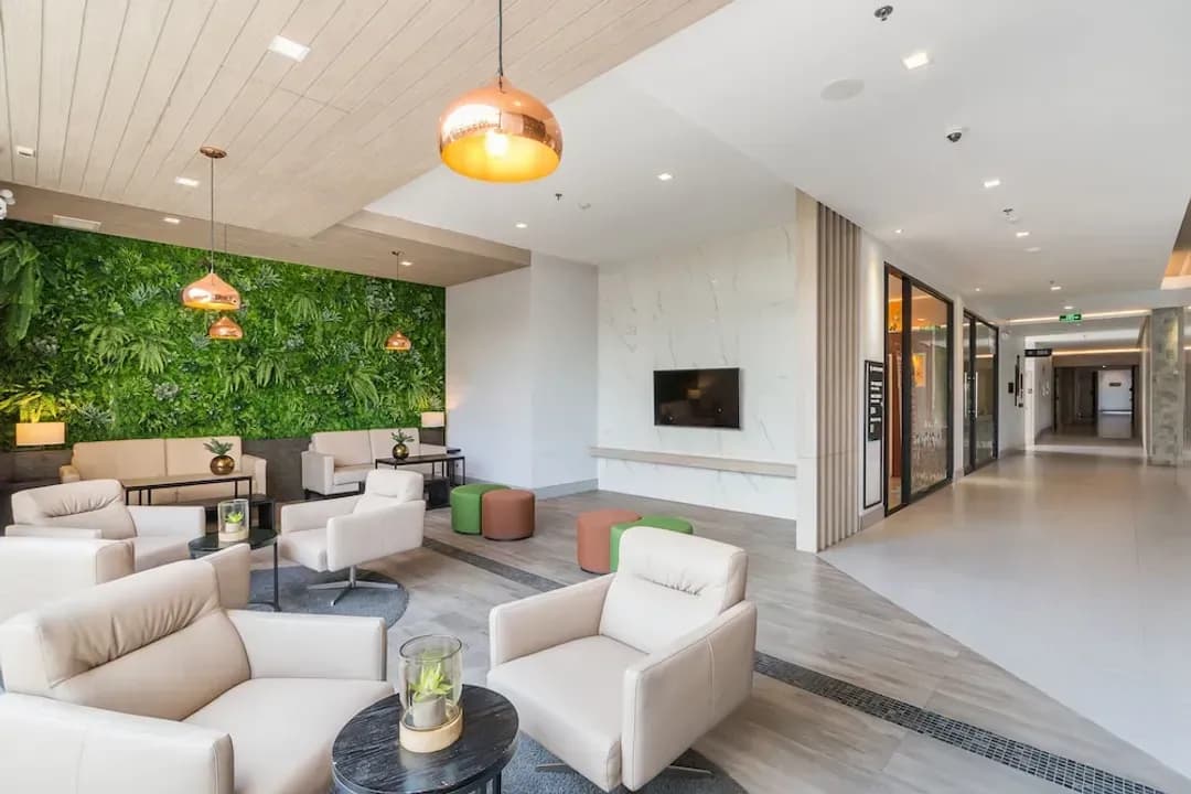 Chonburi-Arden Hotel and Residence