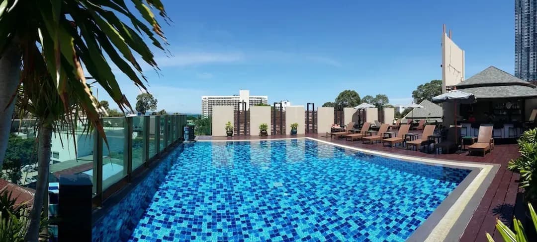 Chonburi-April Suites