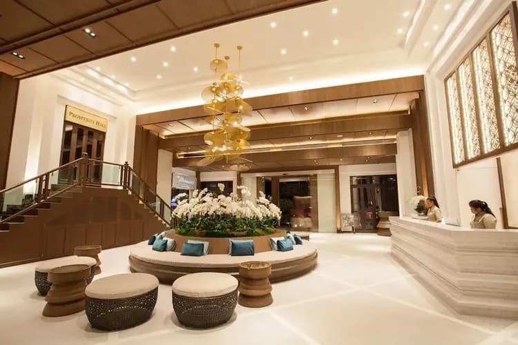 Check-in/check-out kiosk