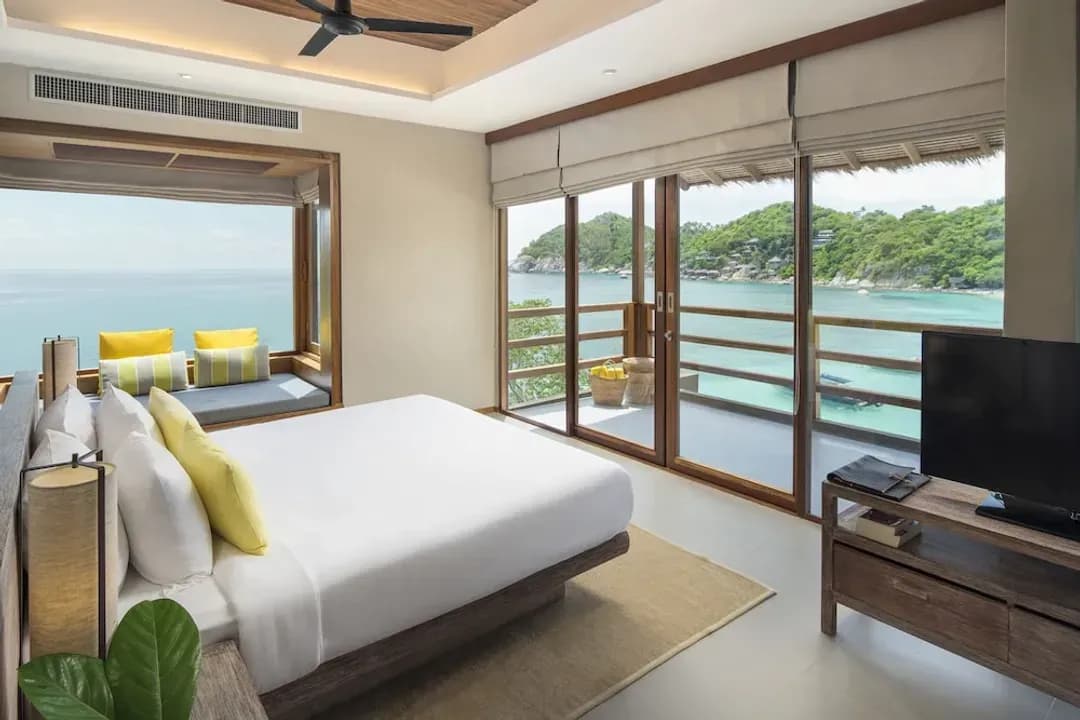 スラータニー-ビーチ クラブ バイ ハード ティエン