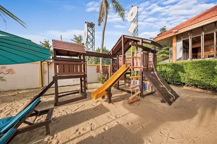 Children's play area - outdoor