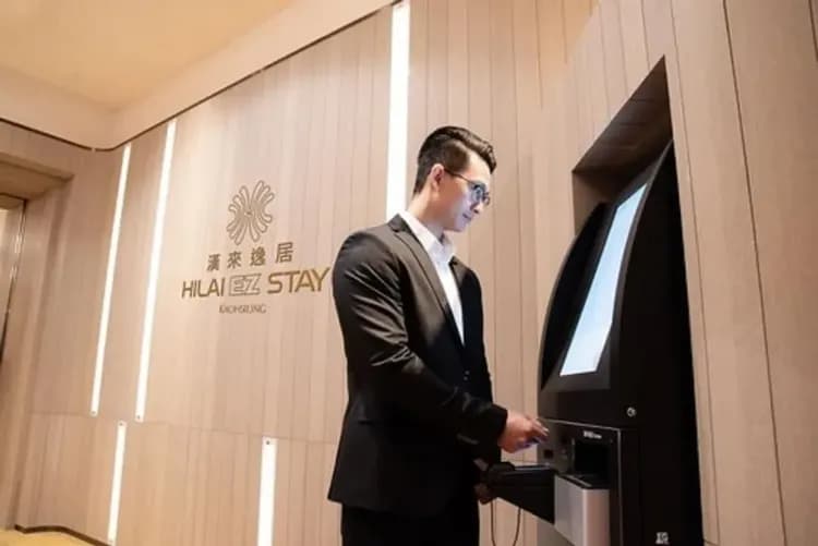 Check-in/check-out kiosk