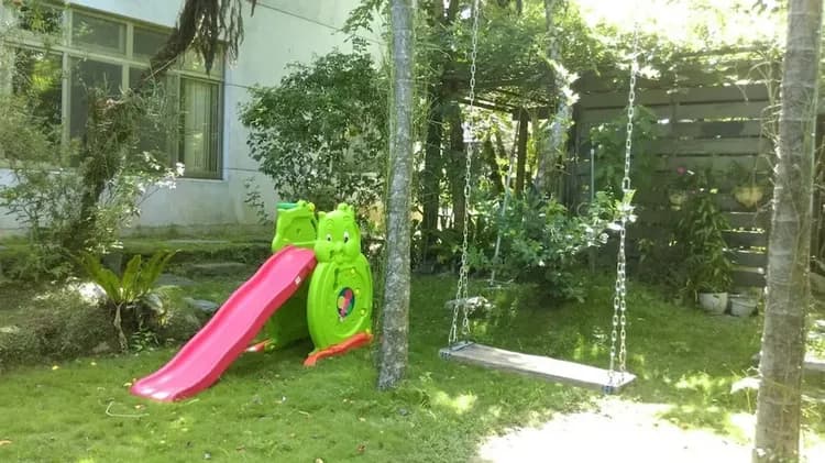 Children's play area - outdoor