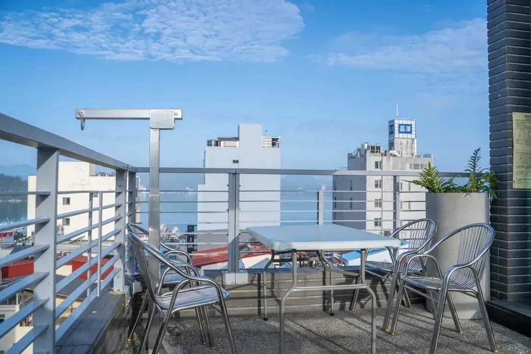 Nantou County-Skylight B&B