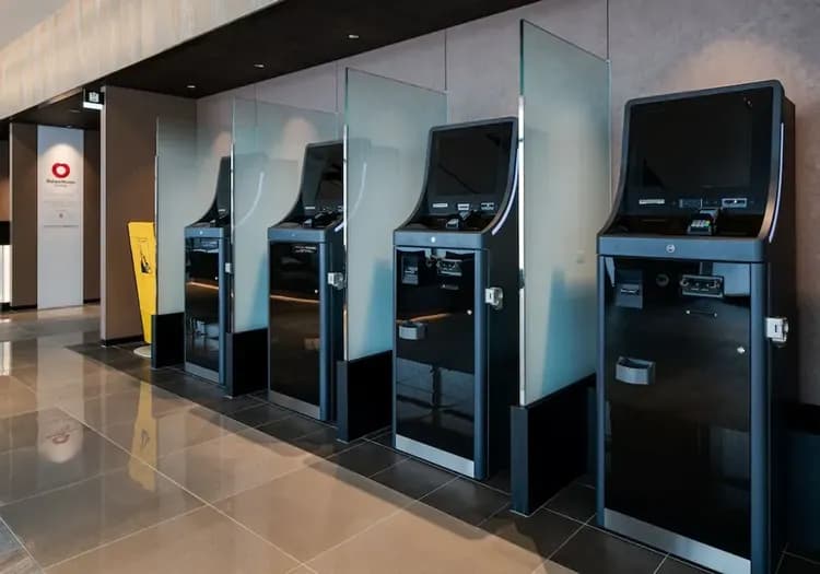 Check-in/check-out kiosk