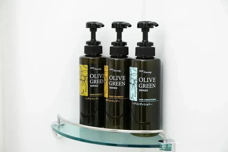 Bathroom amenities