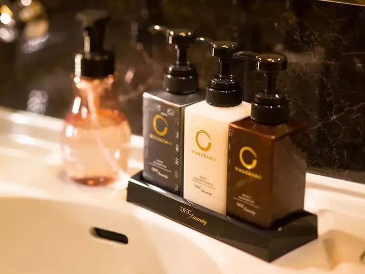 Bathroom amenities