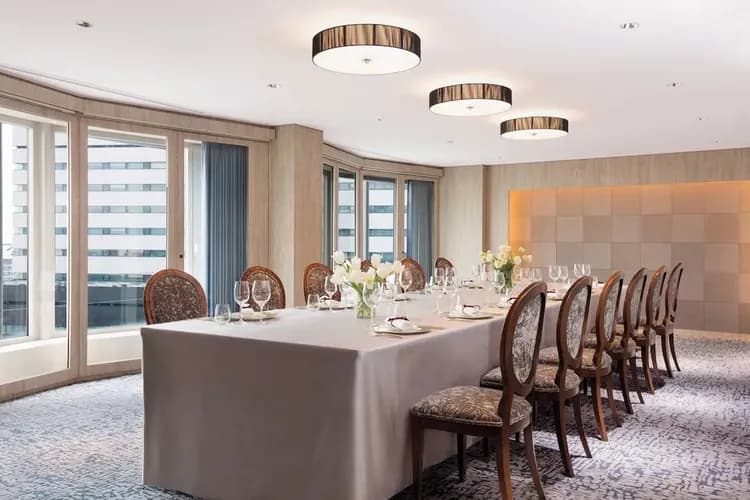 Courtyard by Marriott Shin-Osaka Station-7