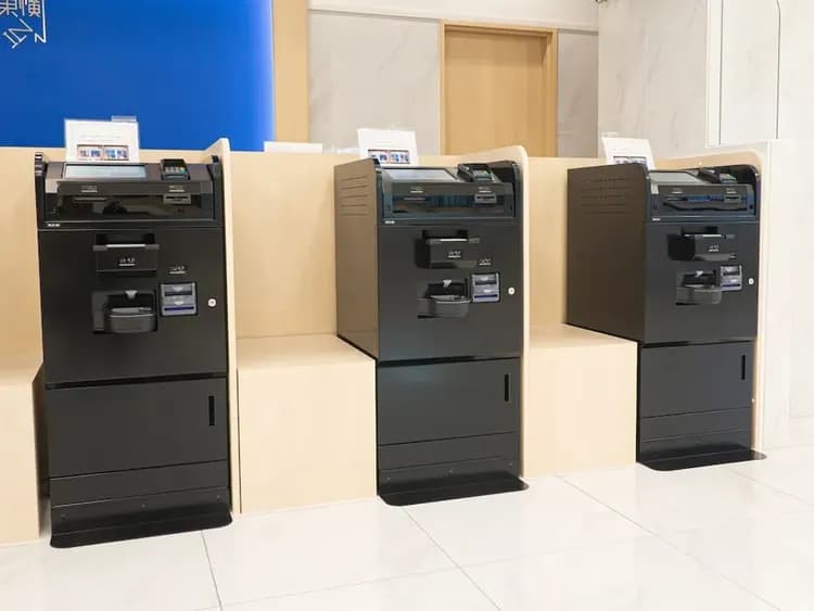 Check-in/check-out kiosk