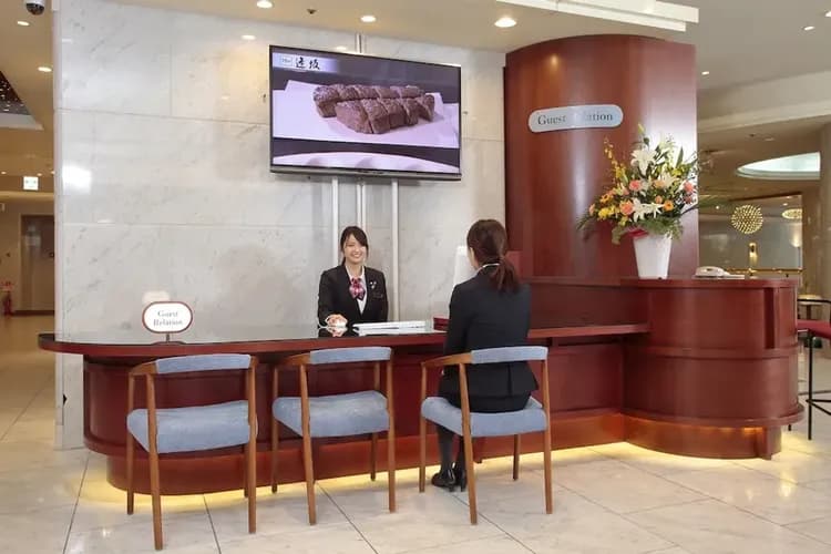 Concierge desk