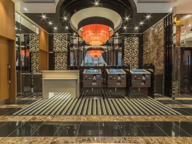 Check-in/check-out kiosk