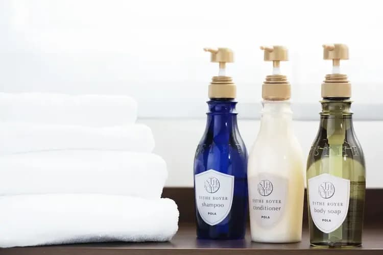 Bathroom amenities