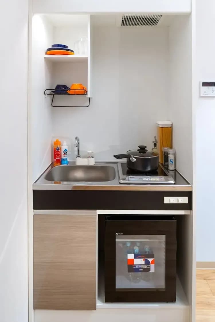 Private kitchenette