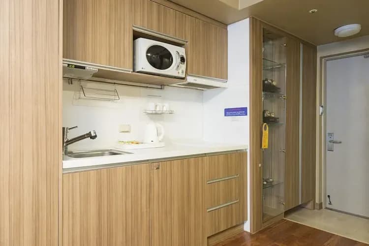 Private kitchenette