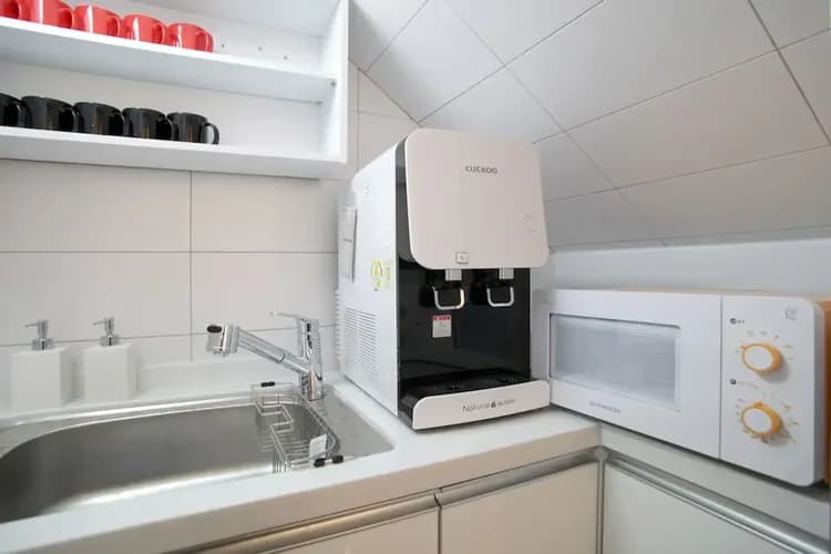 Private kitchenette