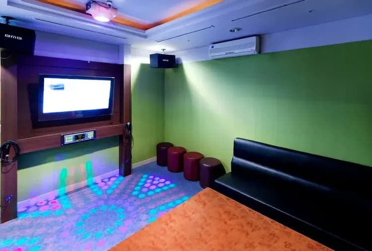 Karaoke room